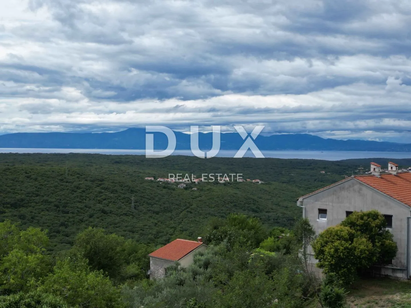 krk, dobrinj - samostojeća kuća 135m2 s pogledom na more + okoliš 150m2 - slika 9