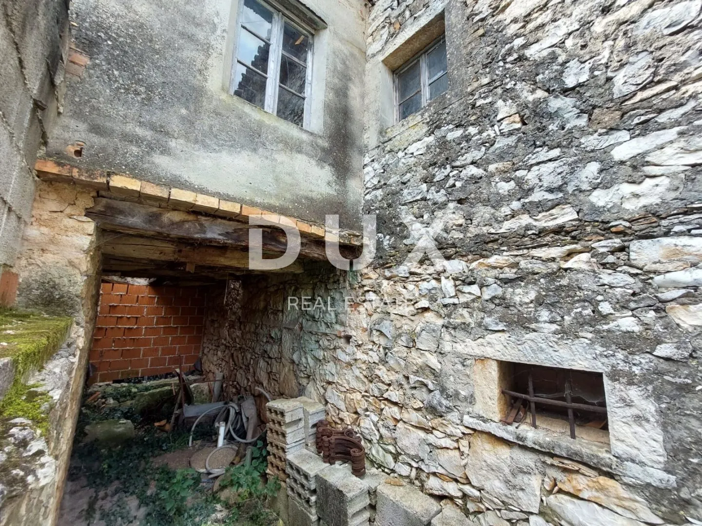 istra, brtonigla - tradicionalna istarska kuća - slika 14