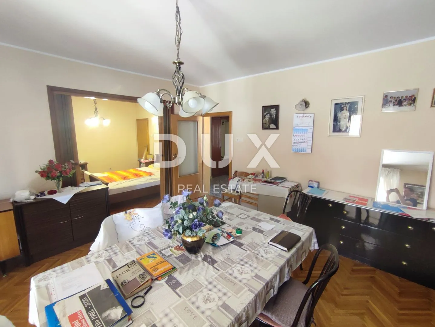istra, pula - prostrana kuća od 673 m2 s pogledom na more - slika 29