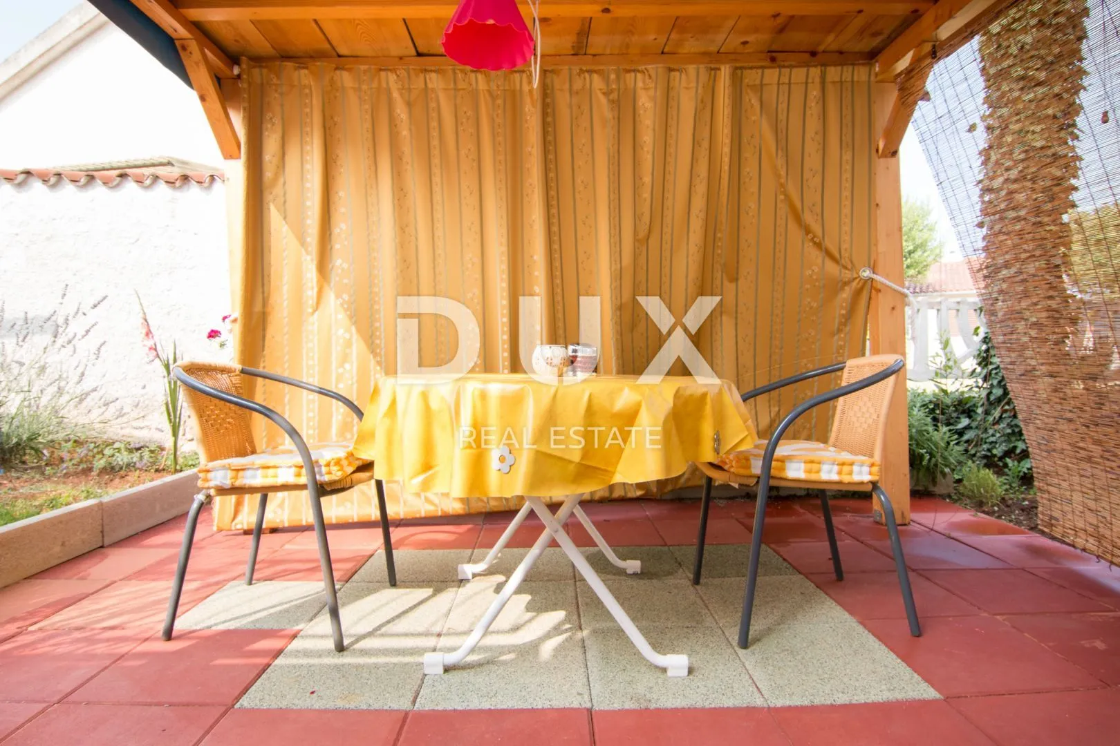 istra, valbandon - prodaja apartmanske kuće - slika 16