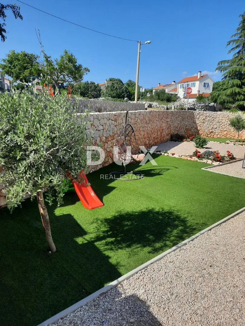 otok krk, garica - luksuzna kuća za odmor s bazenom - slika 23