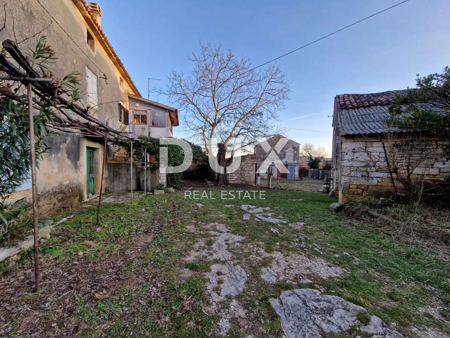 istra, buje - kamena kuća na mirnoj lokaciji - slika 18