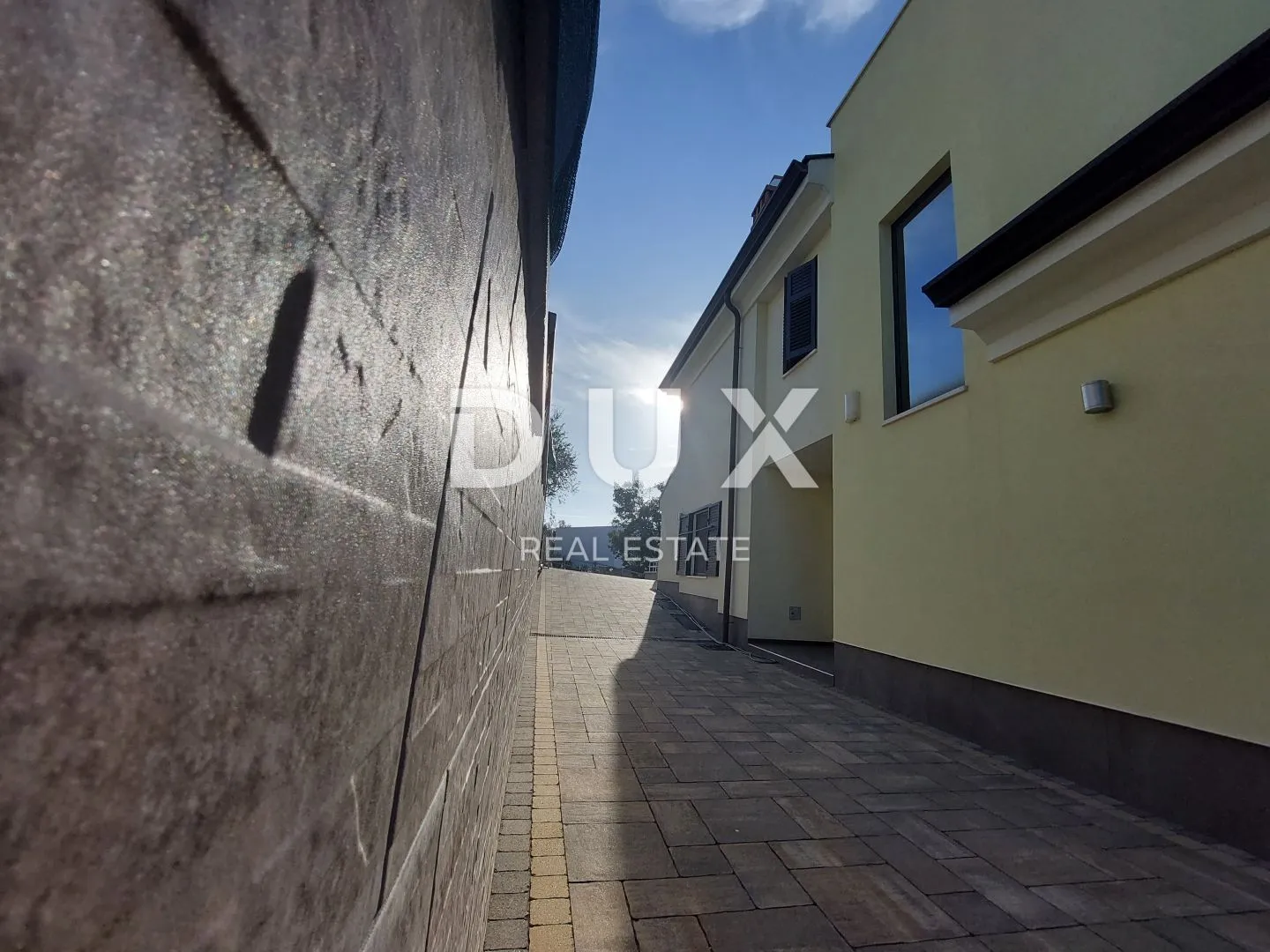 istra, rovinj - prekrasna vila s pogledom na more - slika 25