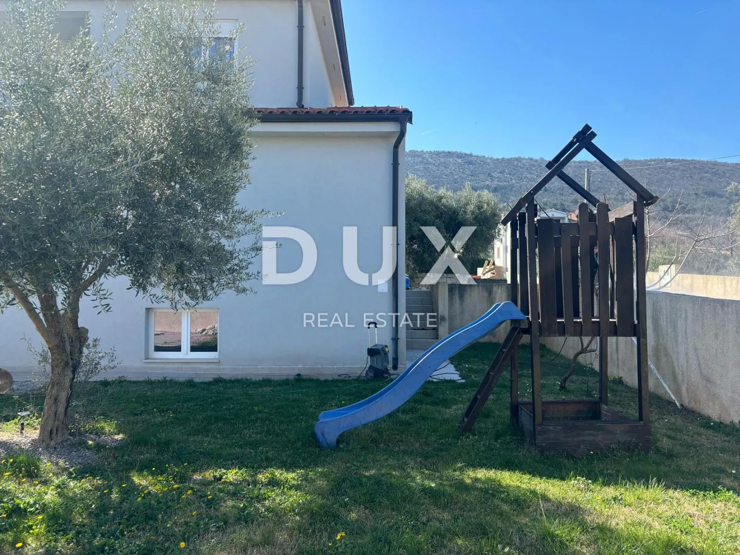 istra, labin - mediteranska kuća s pogledom na more! - slika 29