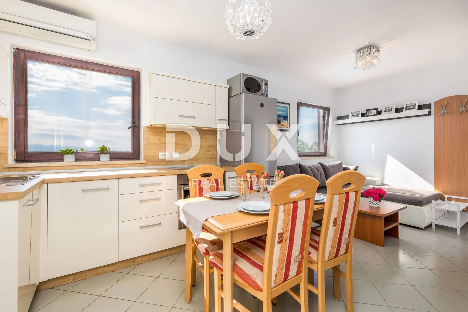 opatija, matulji - vila s pogledom na kvarnersko plavetnilo - slika 59