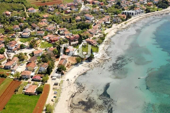 istra , umag kuća 250 m od mora! - slika 3