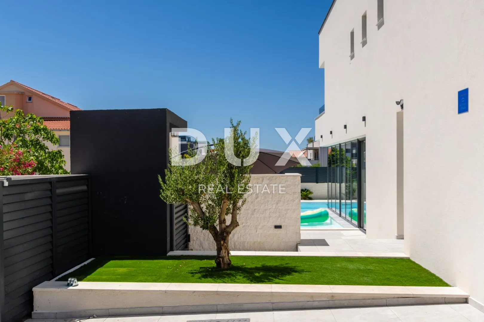 zadar, vrsi - luksuzna vila s pogledom na more - slika 33