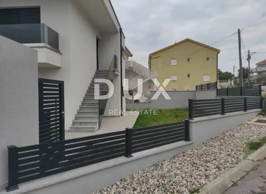 crikvenica - samostojeća kuća na dvije etaže - slika 8