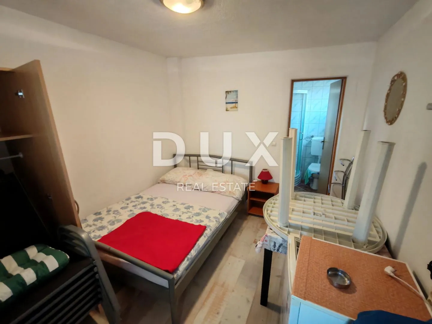 zadar, vir - kuća s čak 5 apartmana! 3 minute hoda udaljena od dviju plaža! - slika 18
