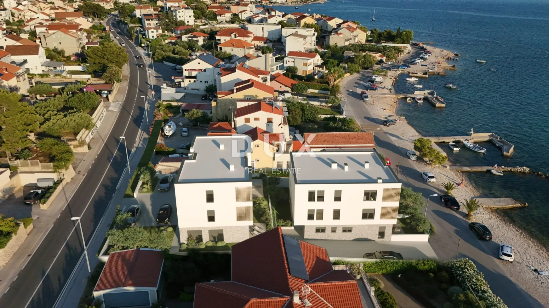 šibenik, brodarica – 2. red uz more, pogled, terasa, zadnji kat - slika 20
