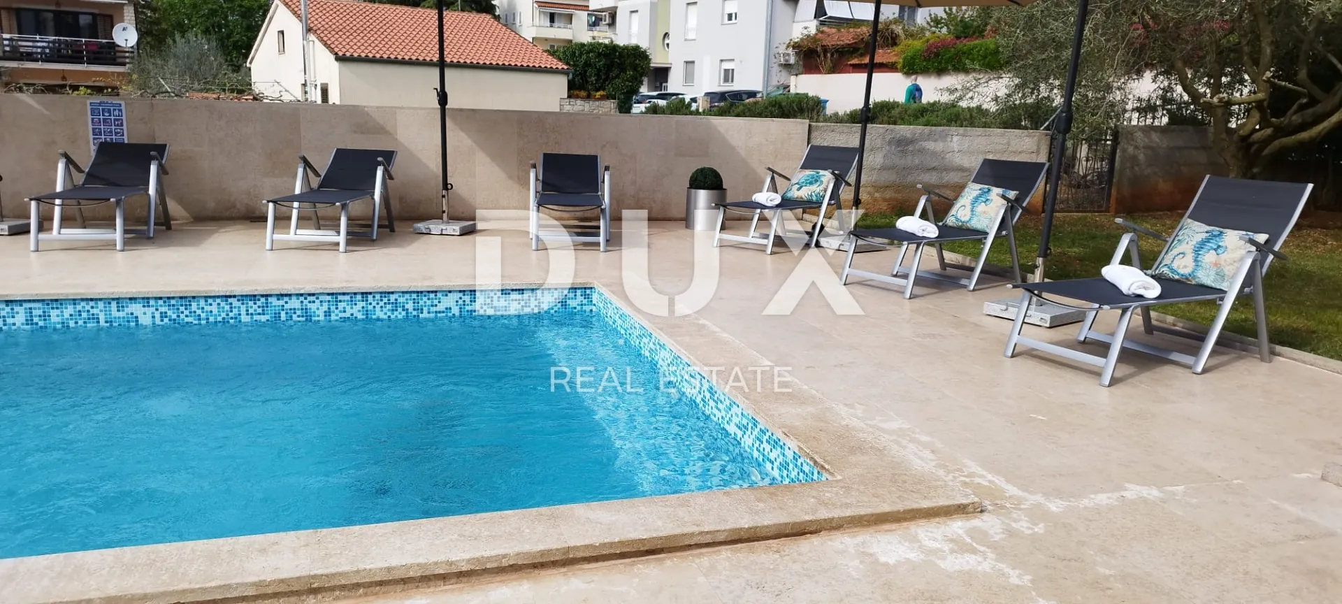 istra, pula - apartmanska kuća - slika 4