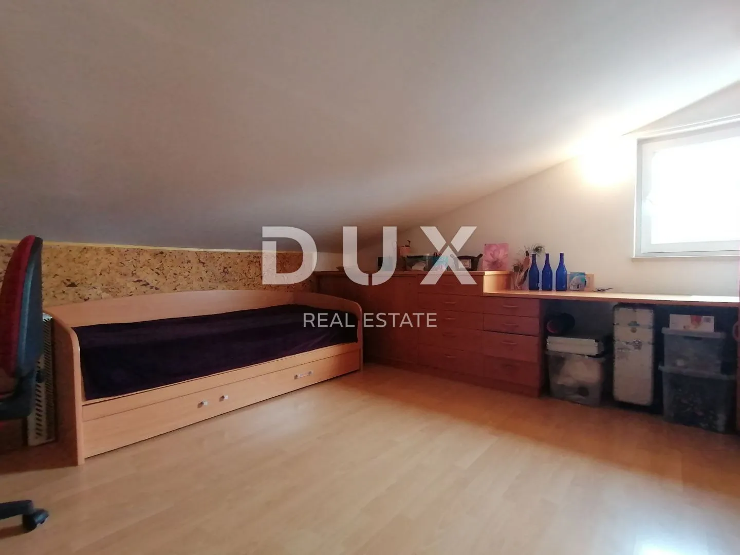 istra, rovinj apartmanska kuća na samo 40m od mora! - slika 48