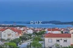dalmacija, vodice - dugoročni najam moderne vile s bazenom i panoramskim pogledom - slika 21