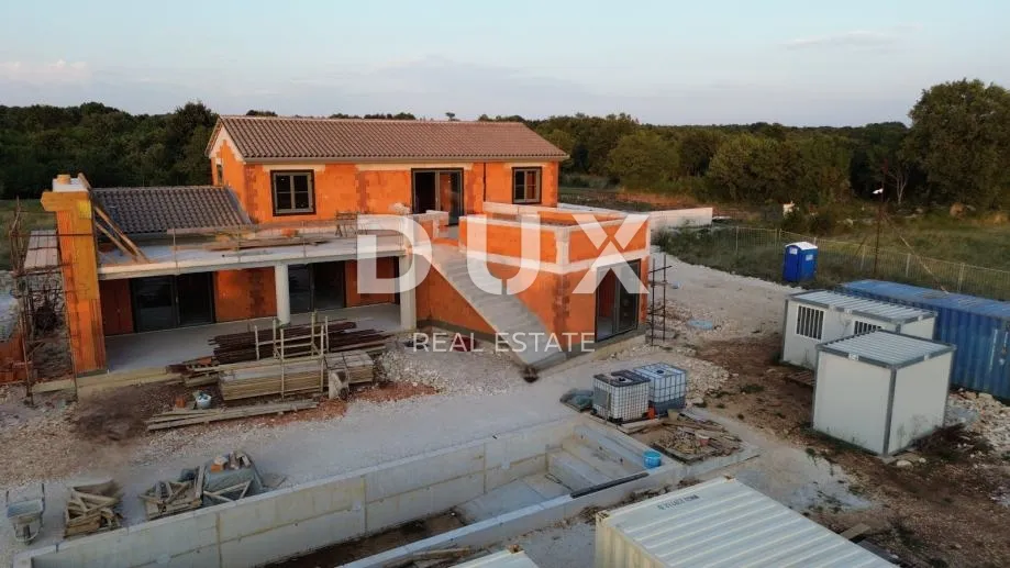 istra, svetvinčenat, vila, 254,11 m2, bazen, jacuzzi - slika 33