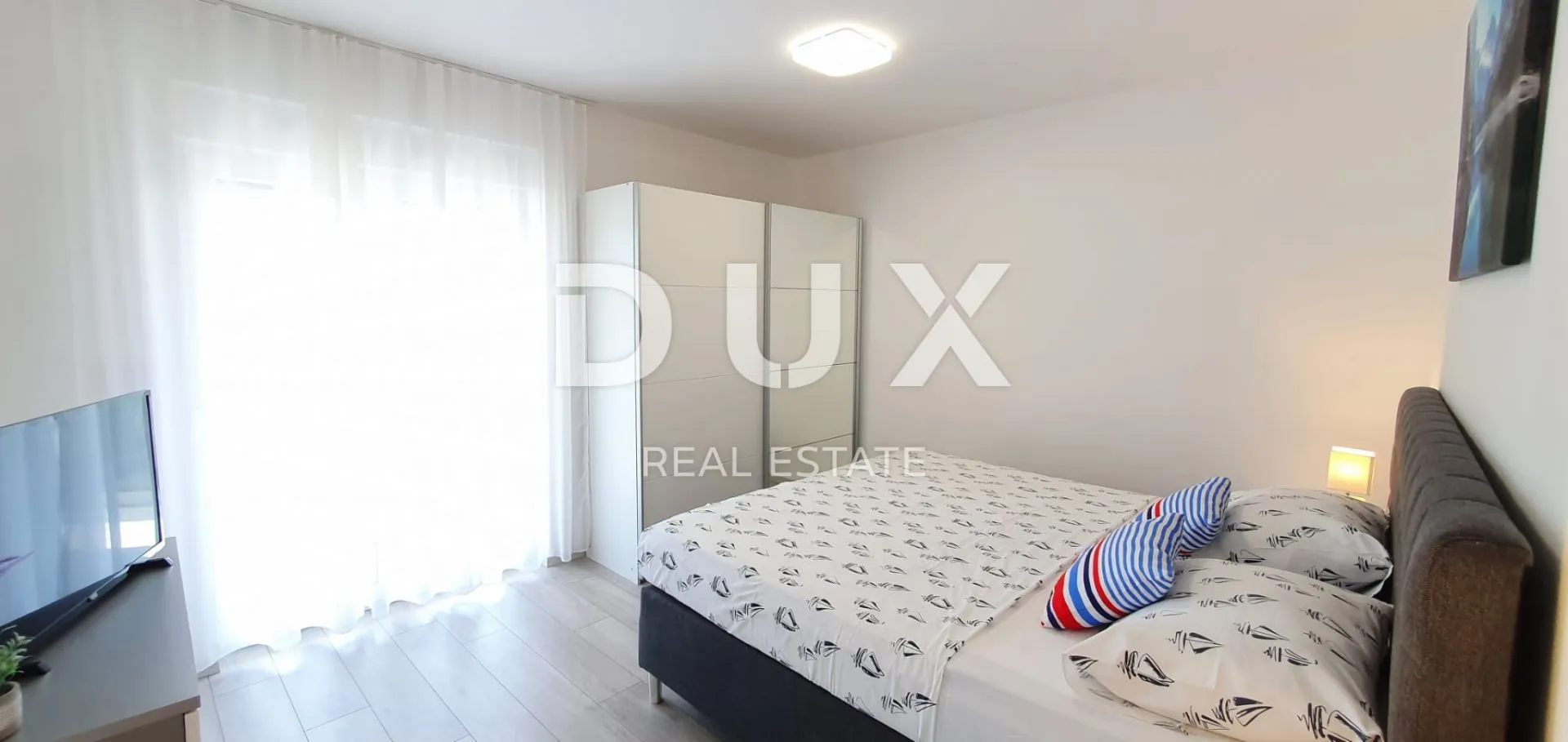 istra, šišan - nova moderna vila s bazenom - slika 21