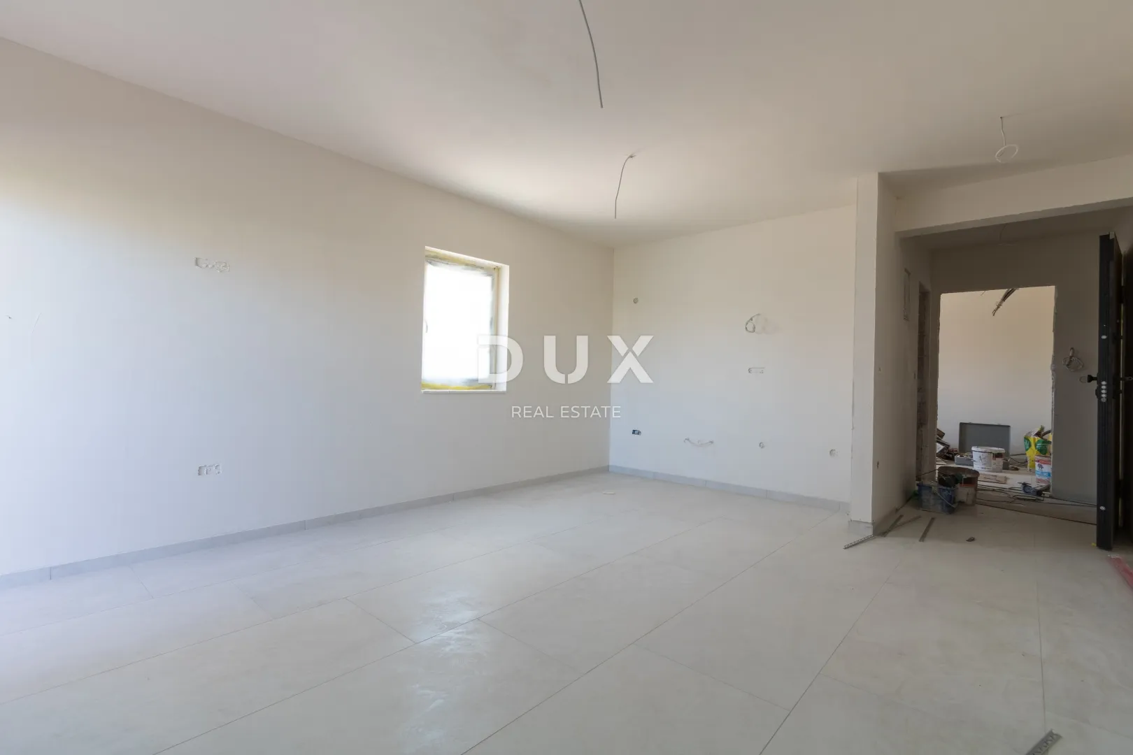vodice, dvosobni stan, prvi kat, 52,90 m² - slika 2