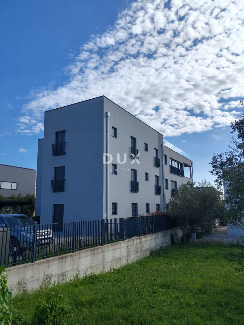 zadar, sukošan - luksuzno namješten penthouse 50 m od plaže! - slika 32