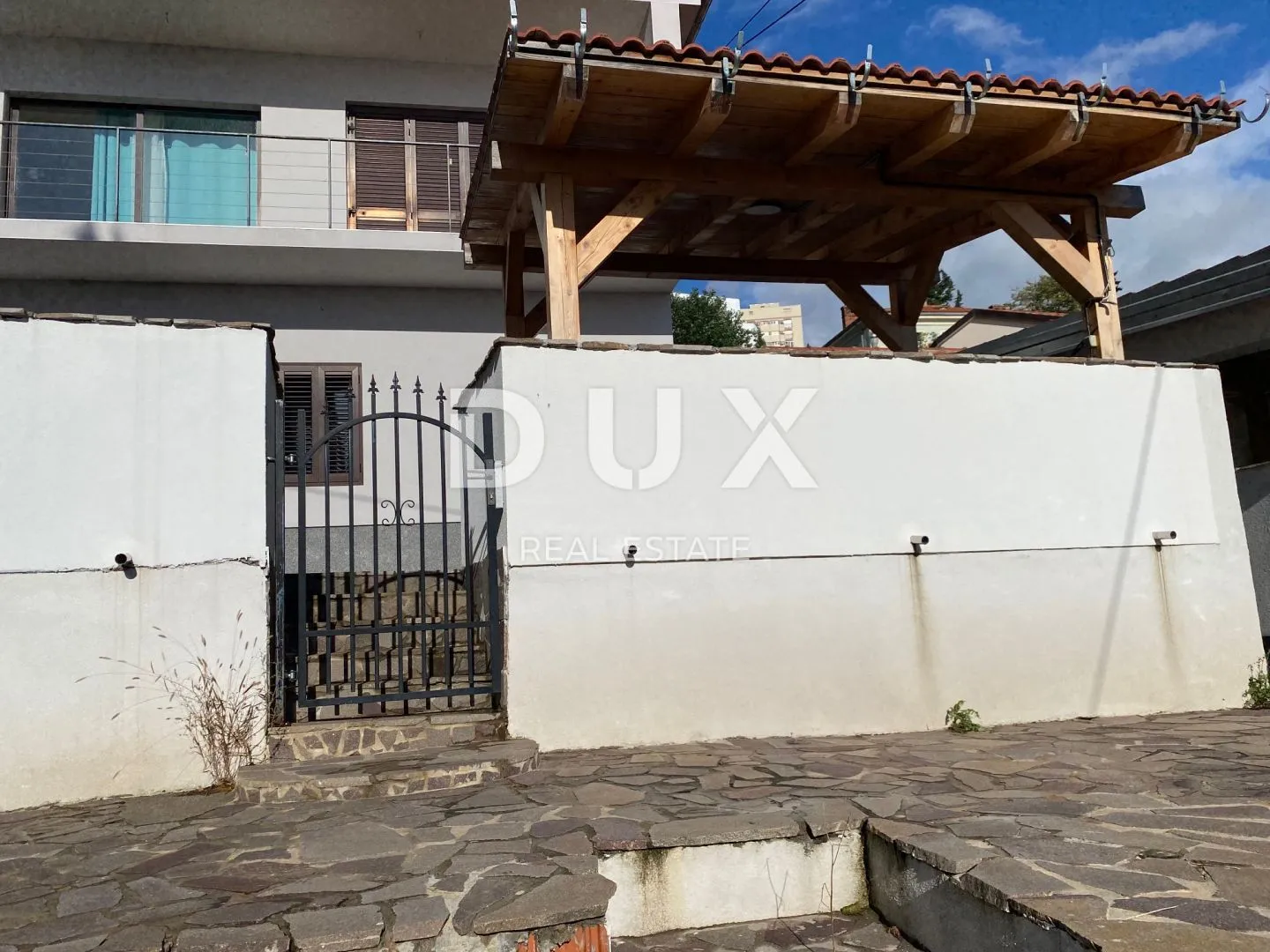 rijeka, krimeja - 2 samostojeće kuće s pogledom na more + 2 pomoćne zgrade + okućnica! prilika! - slika 70