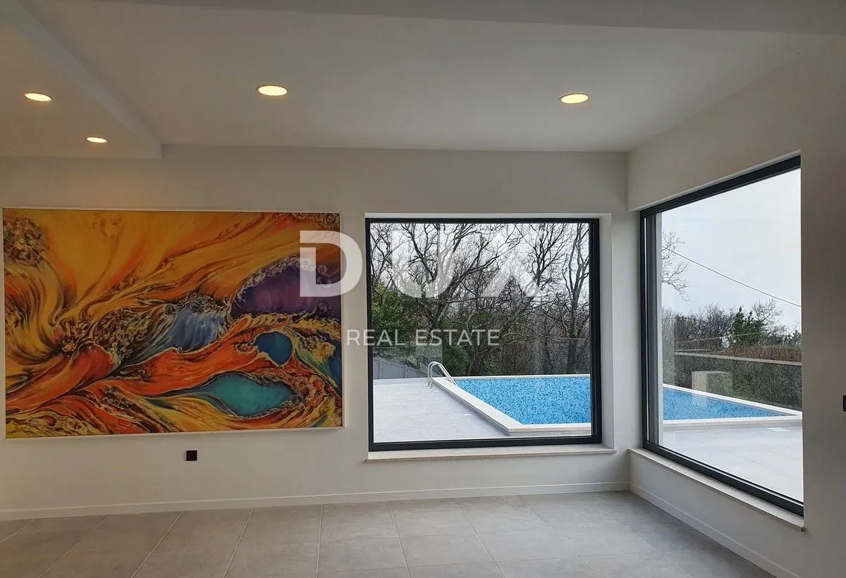 kostrena - vrhunska villa s bazenom - slika 4