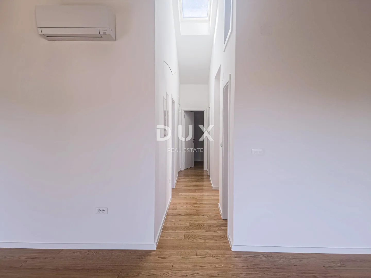 mali lošinj - penthouse u centru na 100m od mora s garažom - slika 3