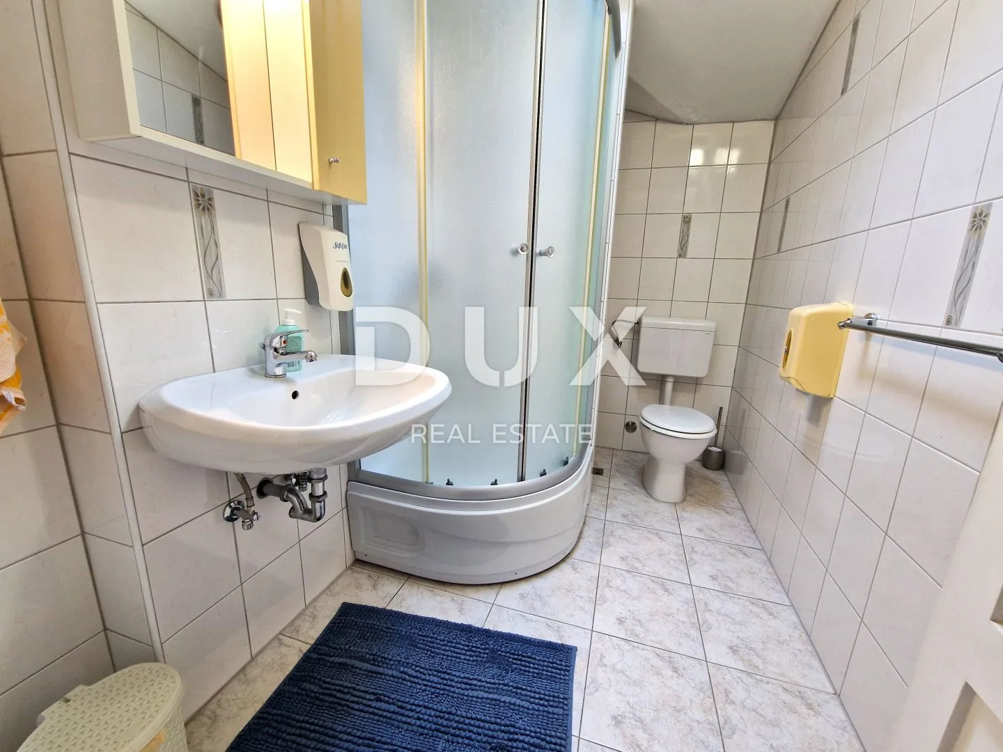 opatija - stan 65 m2 u strogom centru - slika 11