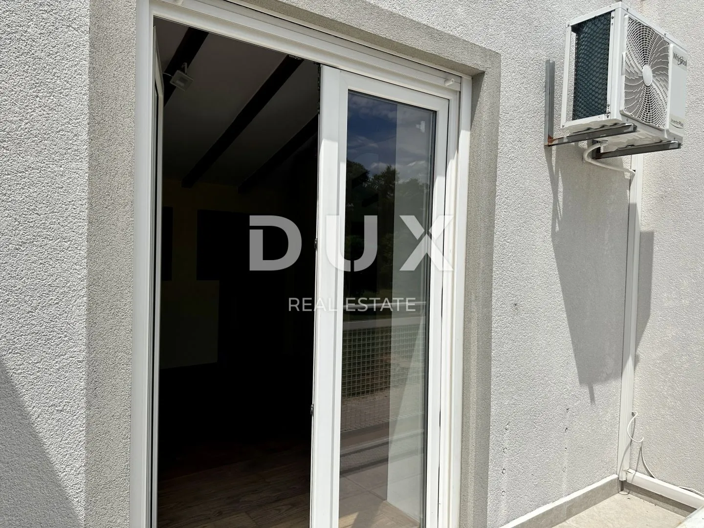 istra, novigrad - dvoetažni stan u blizini centra grada - slika 13