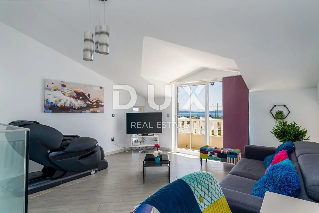 split, kaštel - predivna vila s bazenom i pogledom na more - slika 23