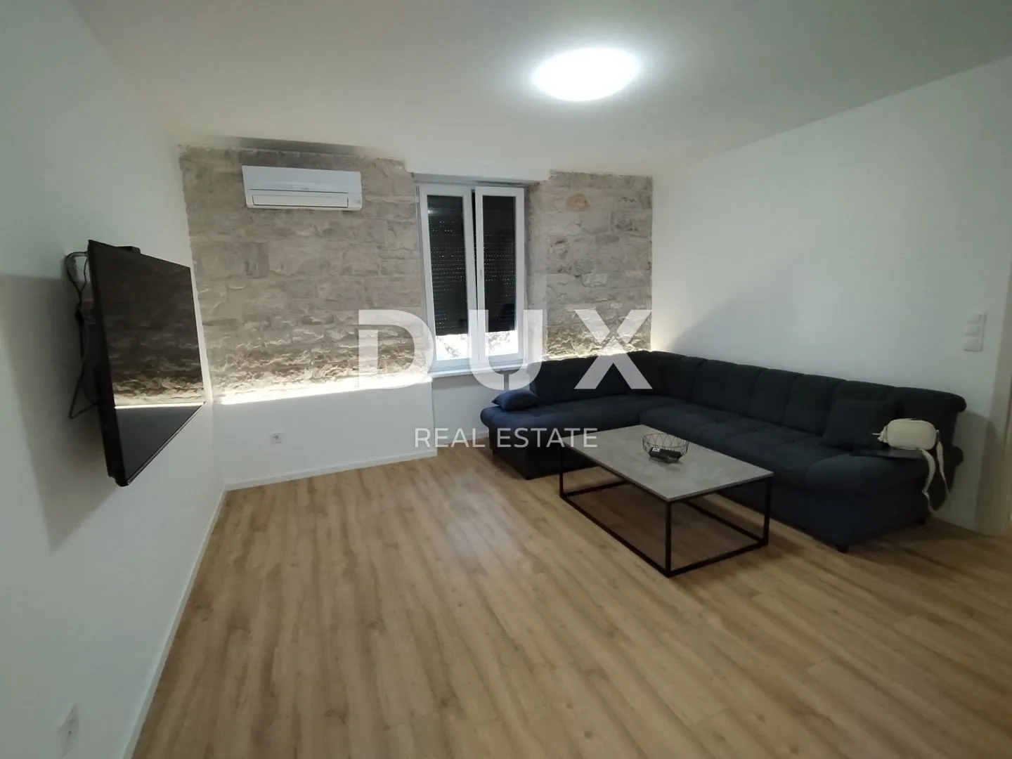istra, pula - renoviran stan na top lokaciji - slika 3