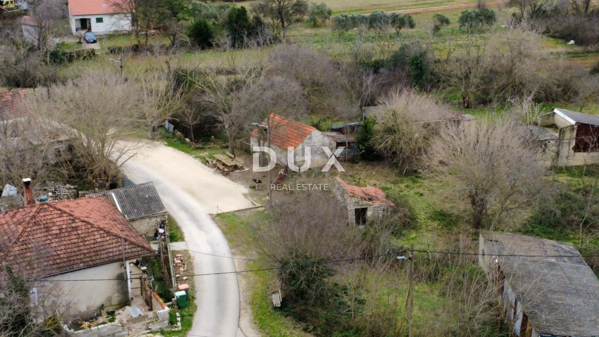 ZADAR, ZEMUNIK DONJI - Zemljište 2432m²