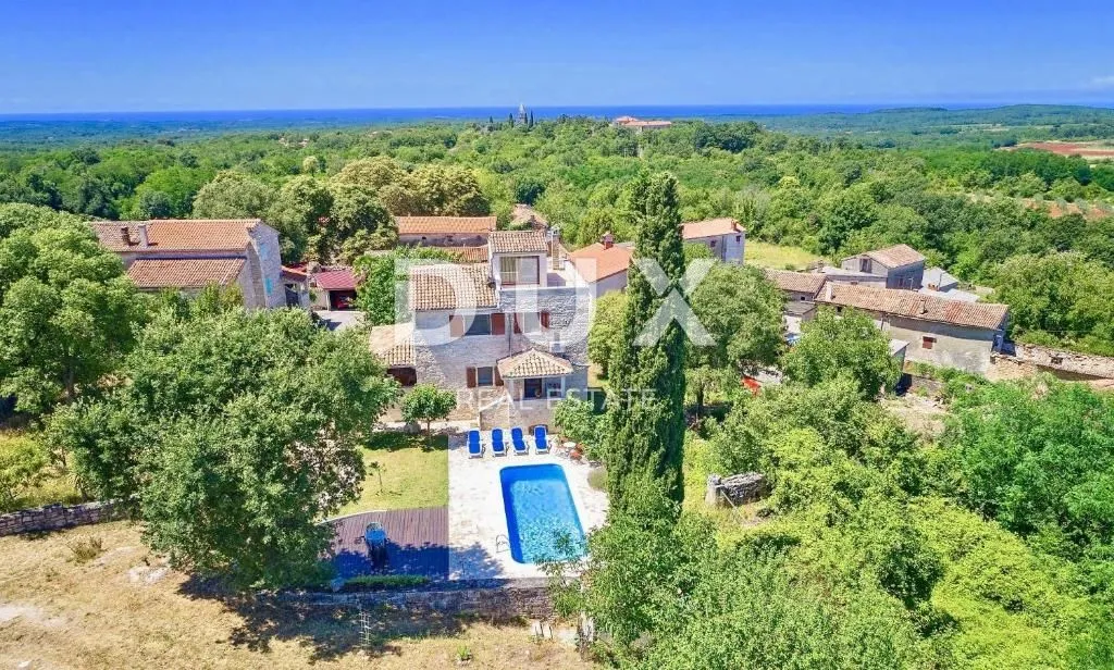 istra,višnjan - imanje od dvije kamene kuće okružene prirodom i pogledom na more - slika 5