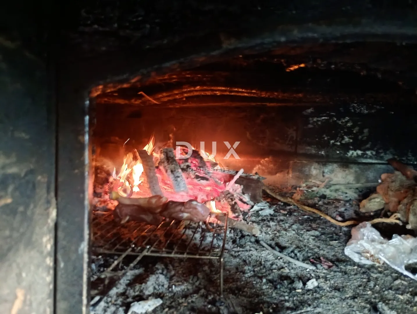 novi dvori klanječki, klanjec -benzinska postaja + 272 m2 zgrada - slika 13