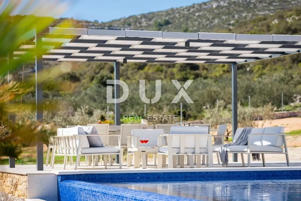dalmacija, trogir - luksuzna vila s bazenom - slika 12