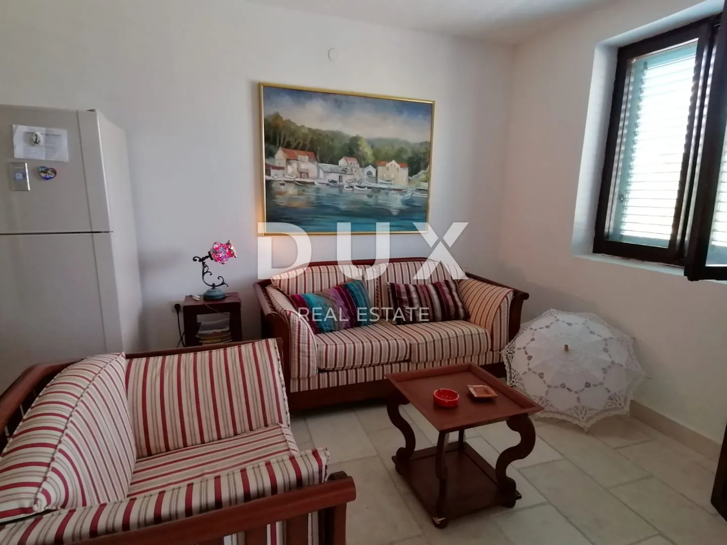 otok šolta - prekrasna kamena kuća s pogledom na more - slika 7