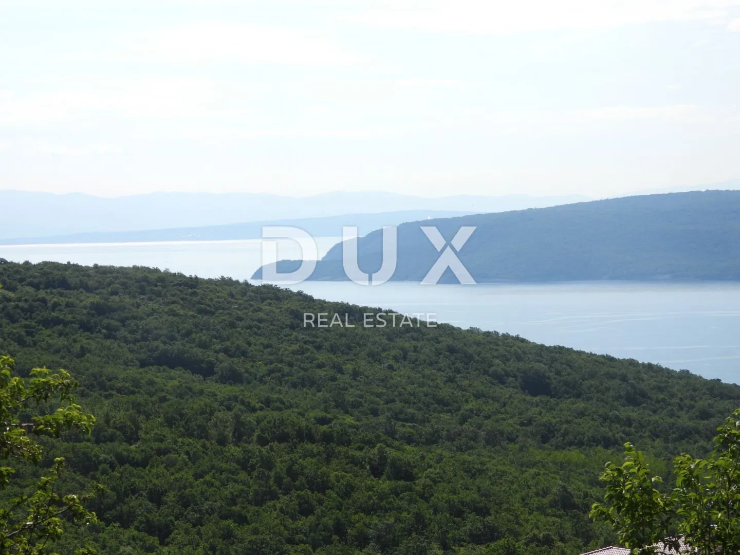 brseč, martina - kuća 200m2 s pogledom na more + okućnica 700m2 - slika 9