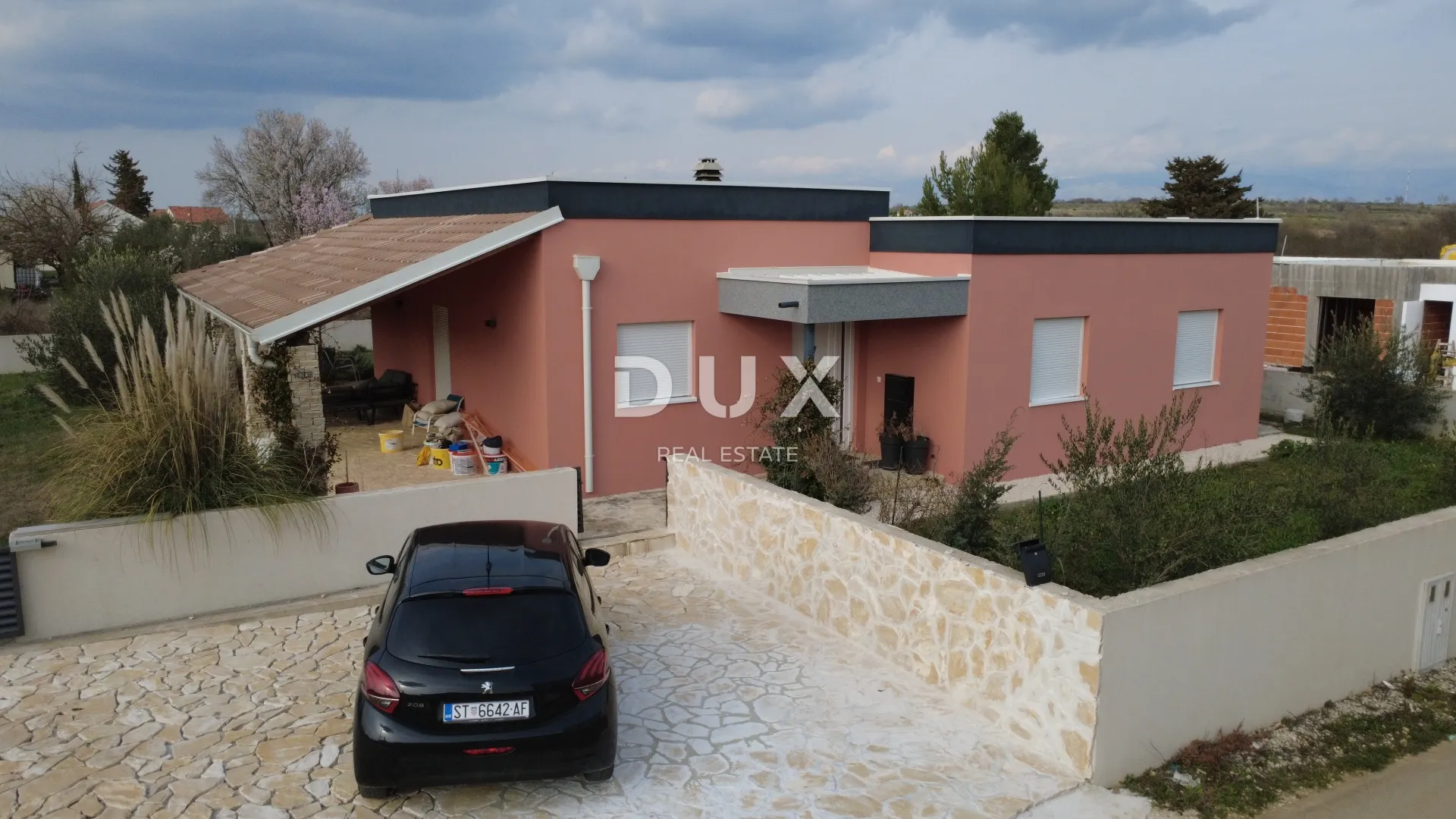 zadar, murvica - moderna kuća s prostranim dvorištem - novogradnja! - slika 5