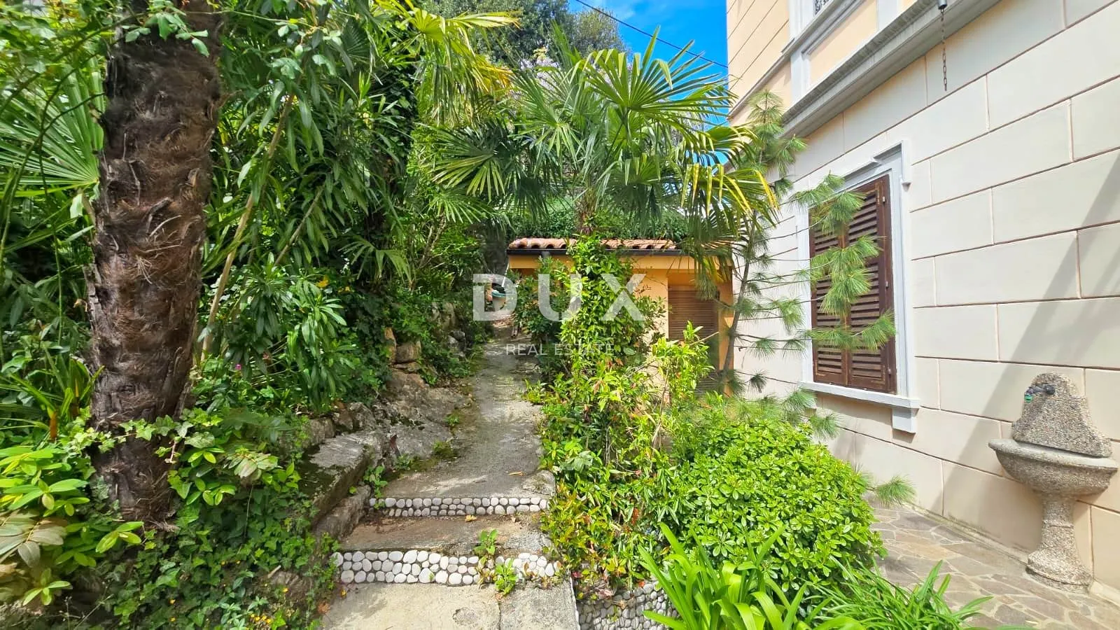opatija, centar - stan u austrougarskoj vili, 150 m od mora, 63m2 - slika 1