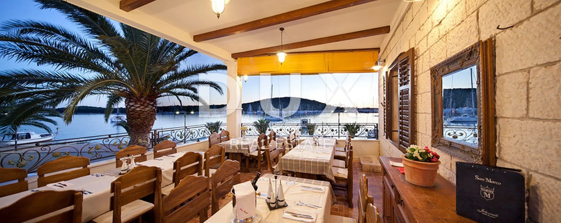 šibenik, rogoznica - predivna kamena kuća i restoran uz more - slika 6
