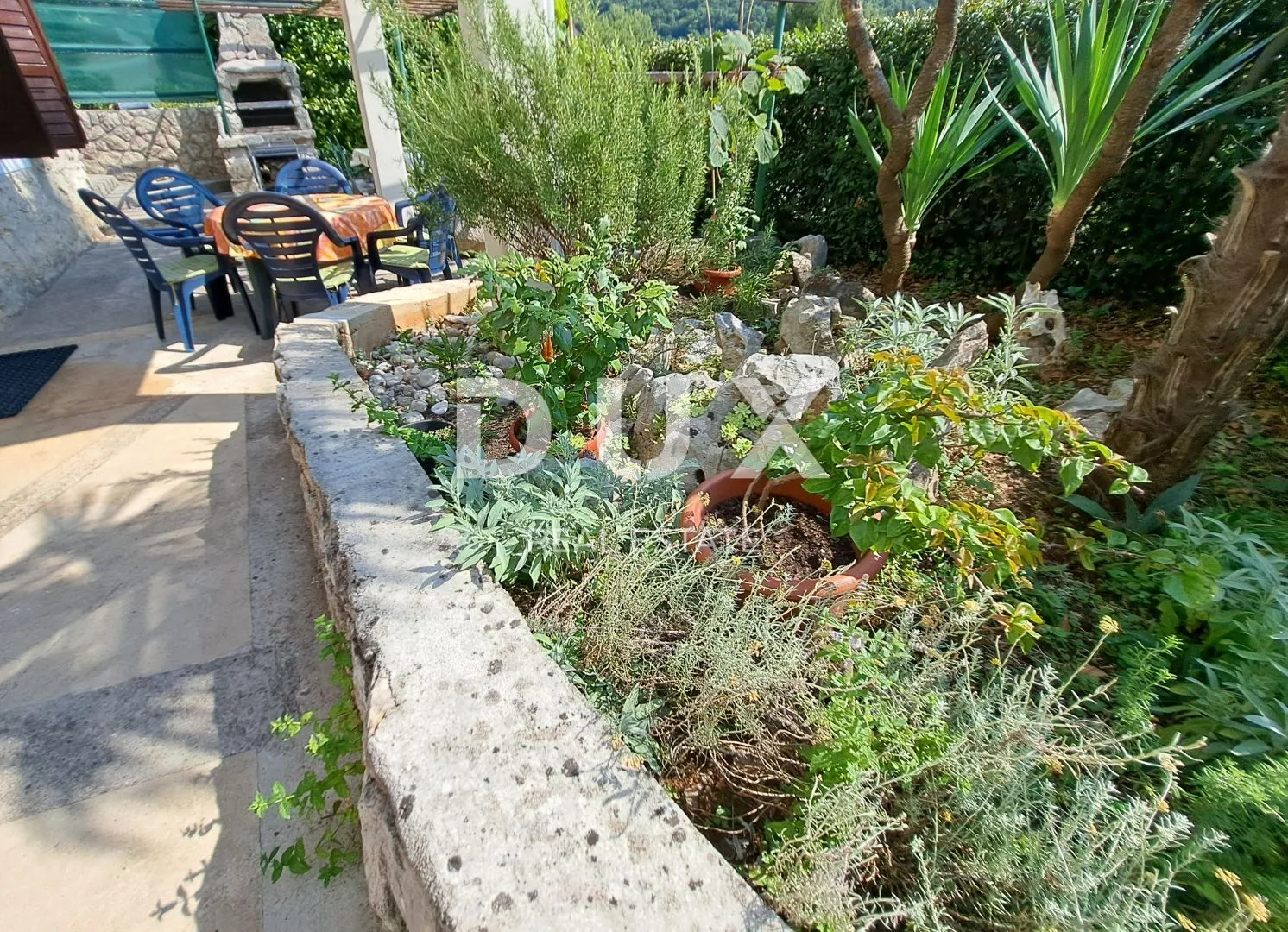 opatija, mošćenička draga - tri stambene jedinice s pogledom na more - slika 22