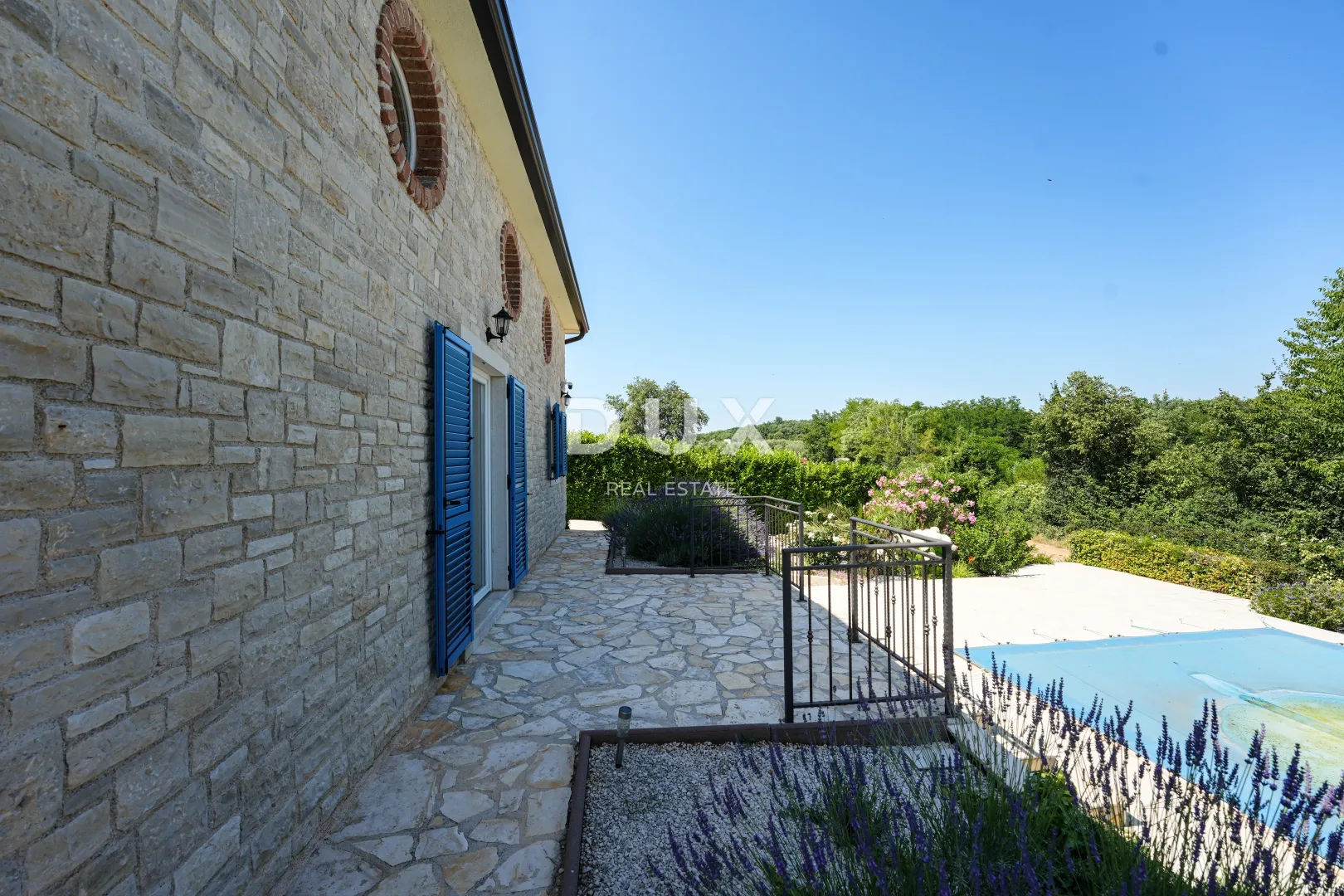 istra, poreč - šarmantna kamena kuća s bazenom i potpunom privatnošću - slika 35