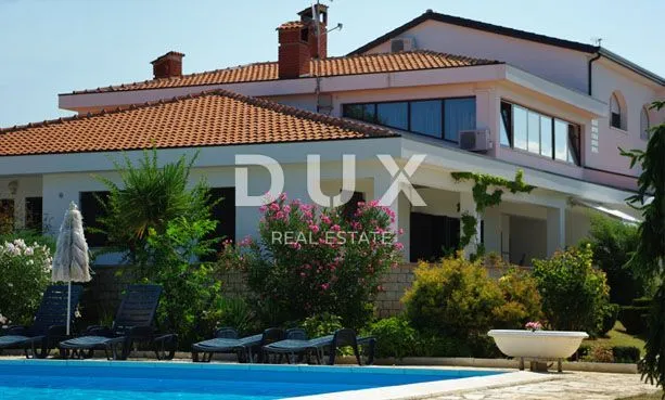 istra,poreč - hotel sa bazenom i prostranom okućnicom! - slika 2