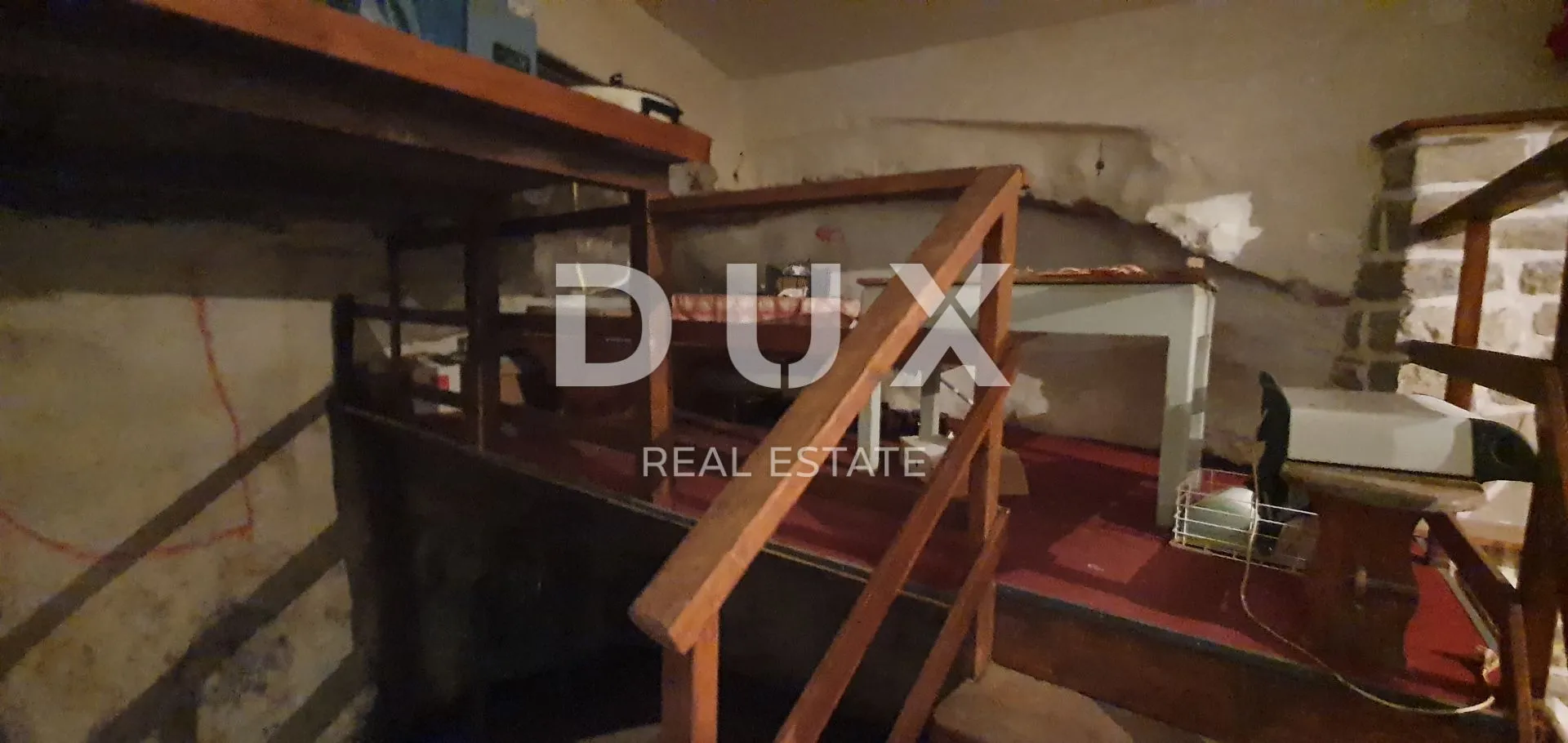 istra, roč - hostel - stambeno-poslovna zgrada 550 m2 - slika 23