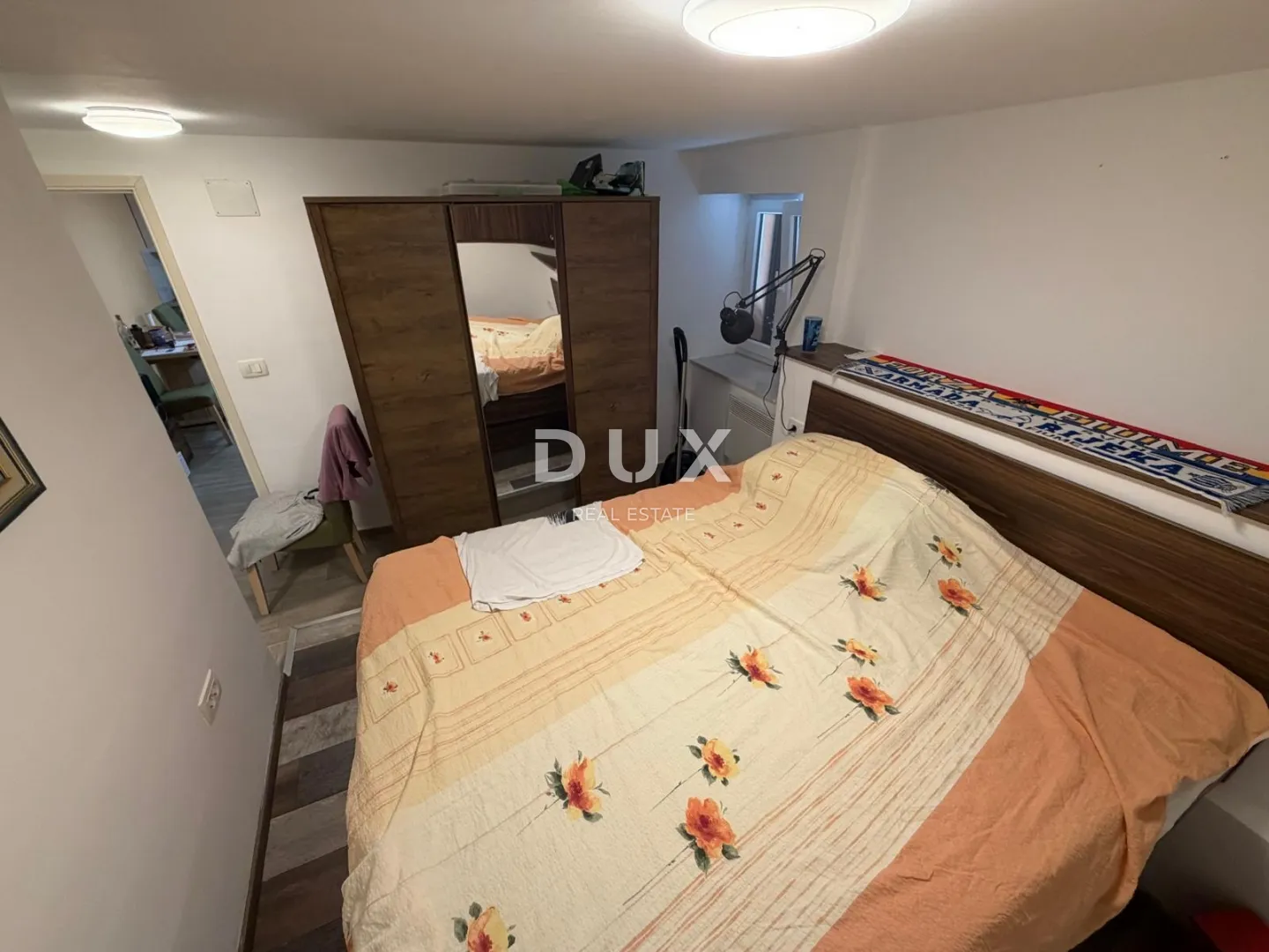 rijeka, centar - samostojeća kuća s 3 odvojena stana + okućnica! prilika! - slika 19