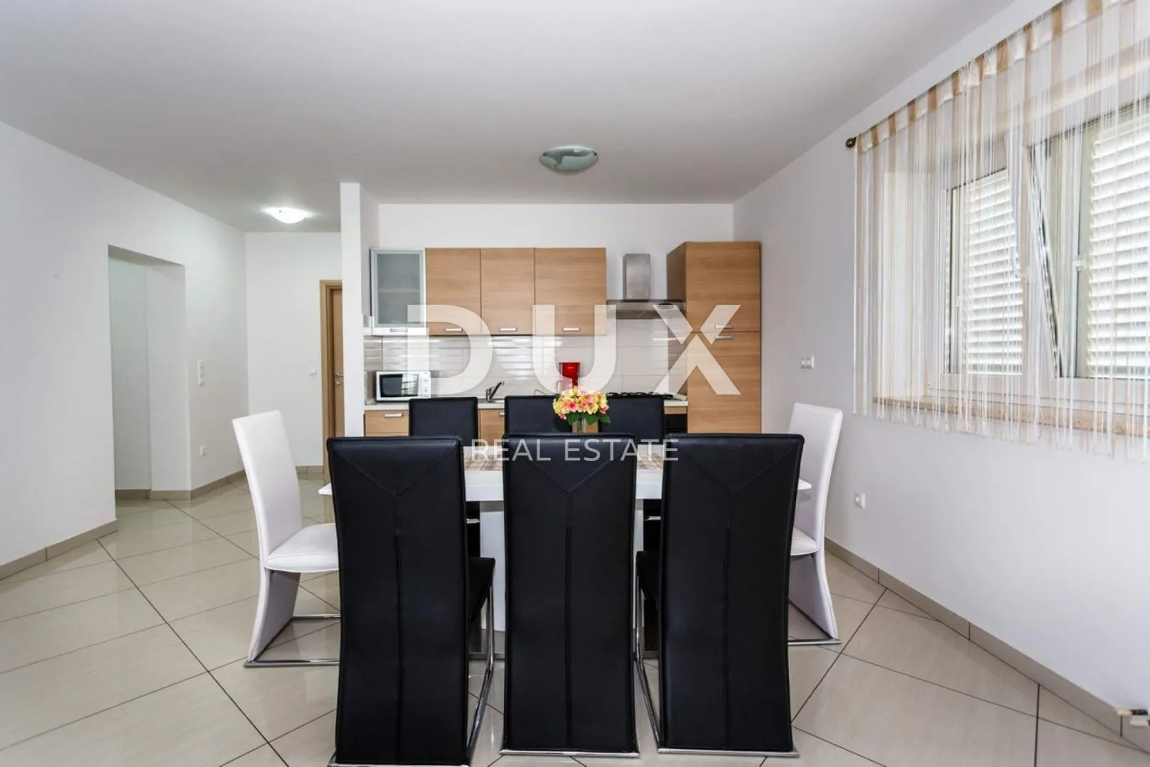 otok krk, vrbnik - apartman 99 m2 sa pogledom na more - slika 4