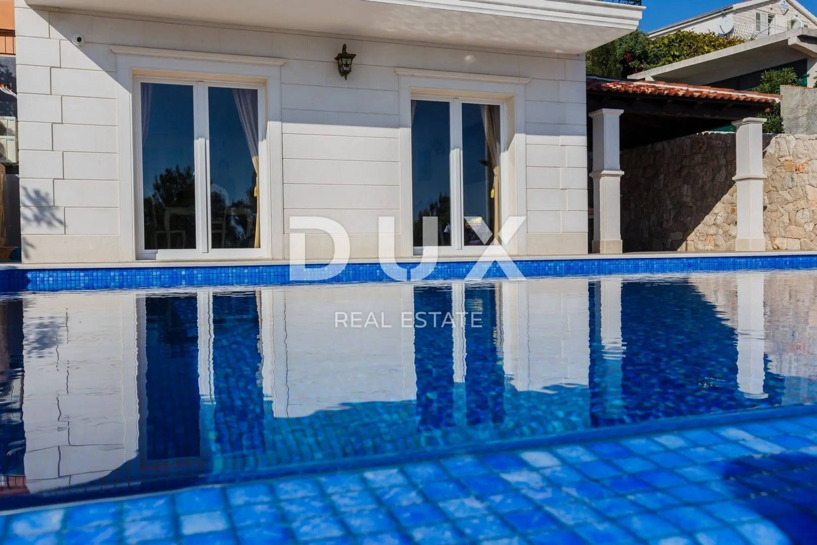 trogir, marina - prekrasna luksuzna vila pokraj mora - slika 4
