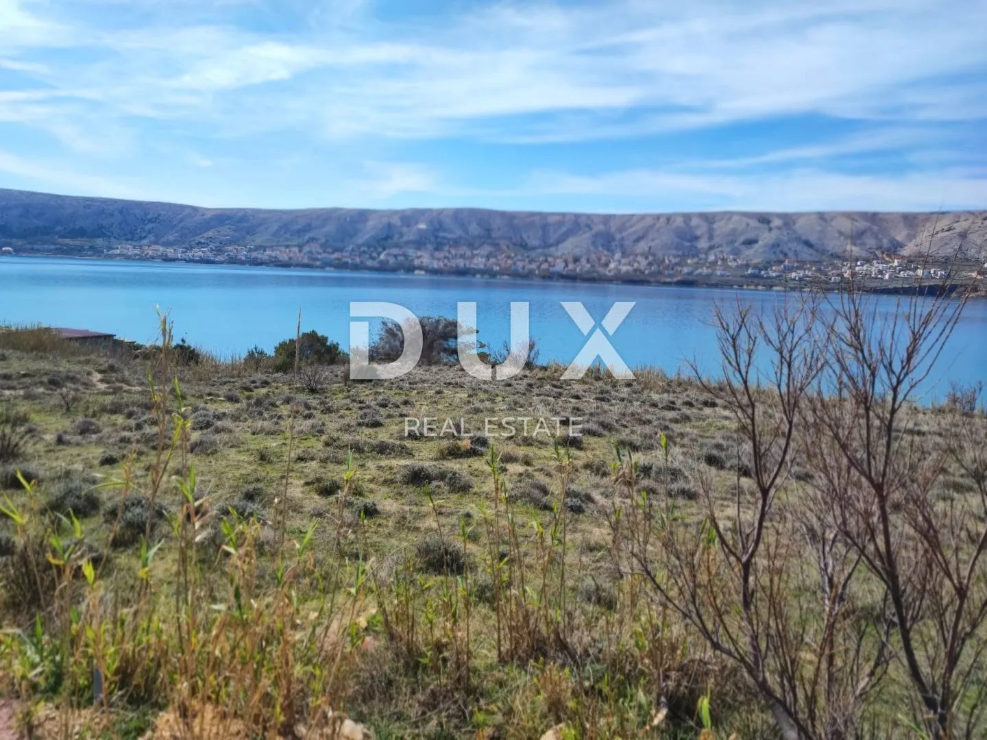 otok pag, grad pag građevinsko zemljište prvi red do mora. - slika 17