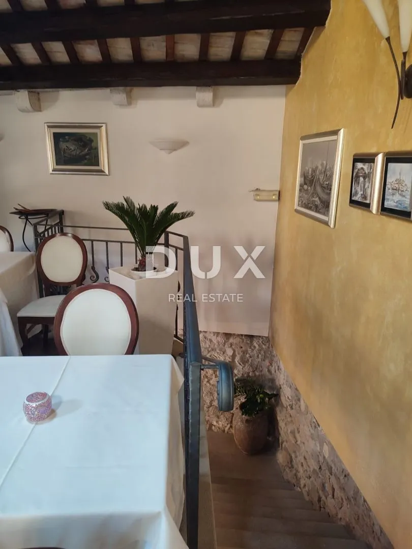 istra, rovinj - unikatna kuća drugi red do mora! - slika 13