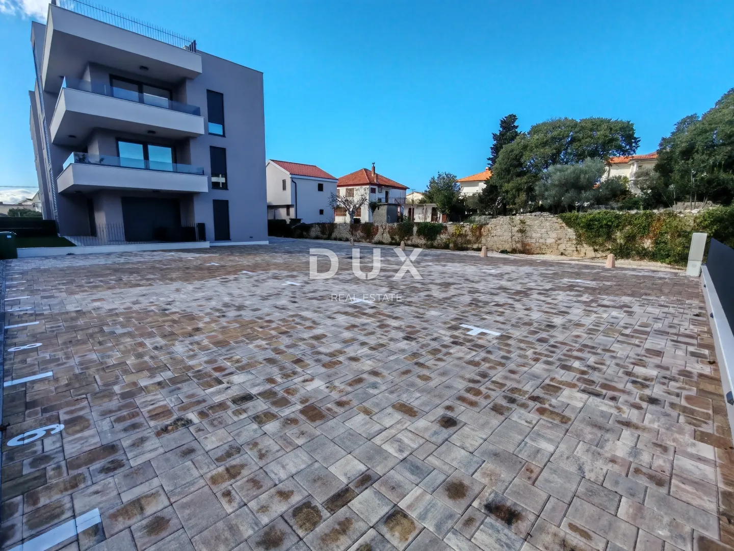 zadar, diklo - vrhunski penthouse s pogledom na more samo 50 metara od plaže! s7 - slika 32