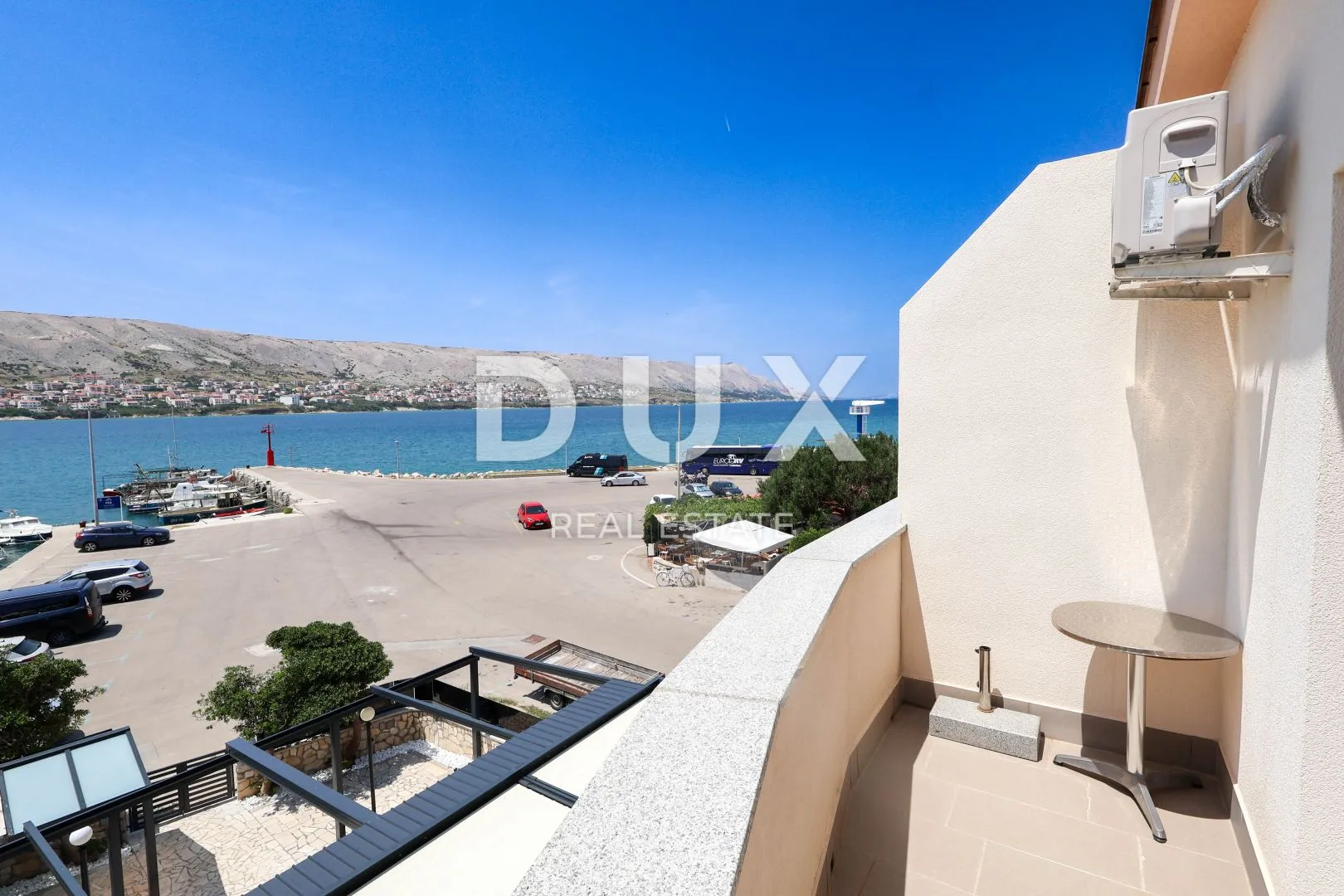 otok pag, pag - apartmanska kuća s restoranom u centru do mora - slika 17
