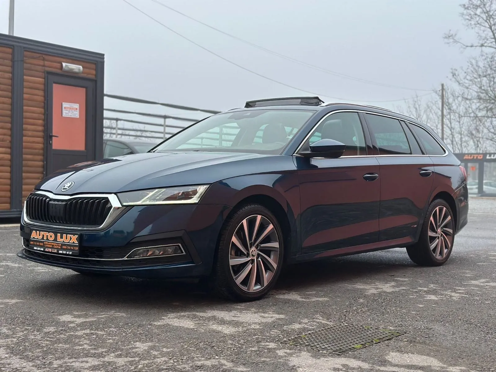 škoda octavia combi 2,0 tdi automatik •2021g•pano•kamera•leasing7god - slika 3