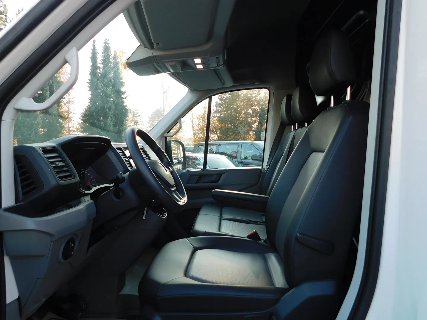 12860 vw crafter 35 - slika 9